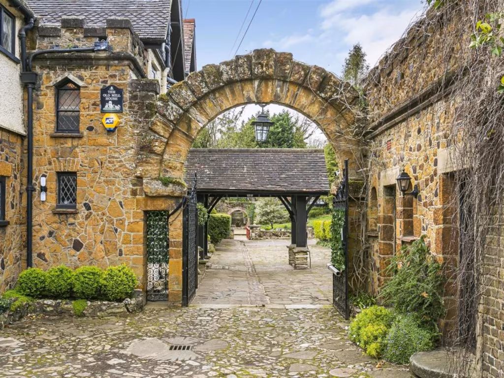 property High Res Images}