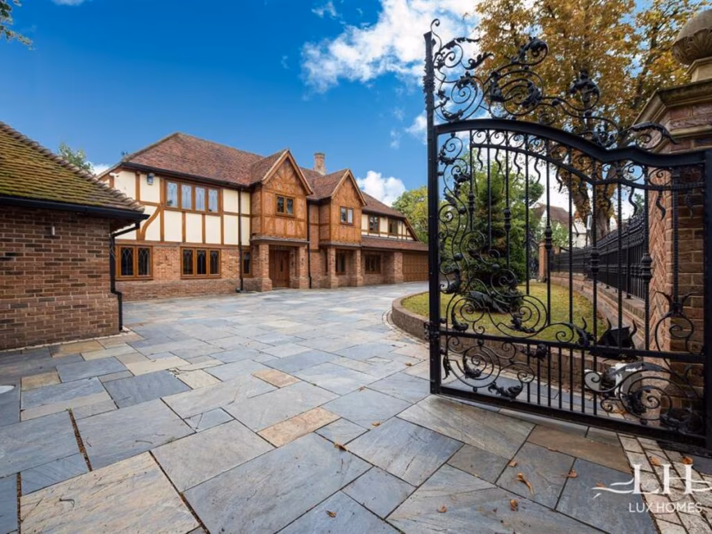 property High Res Images}