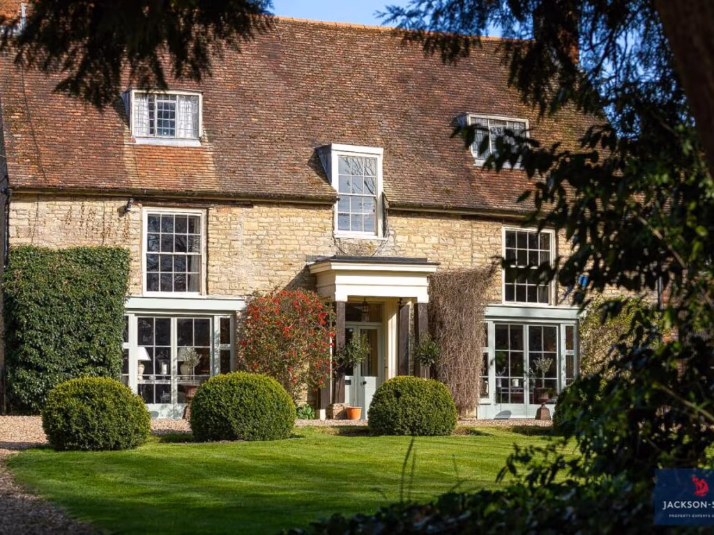 property High Res Images}